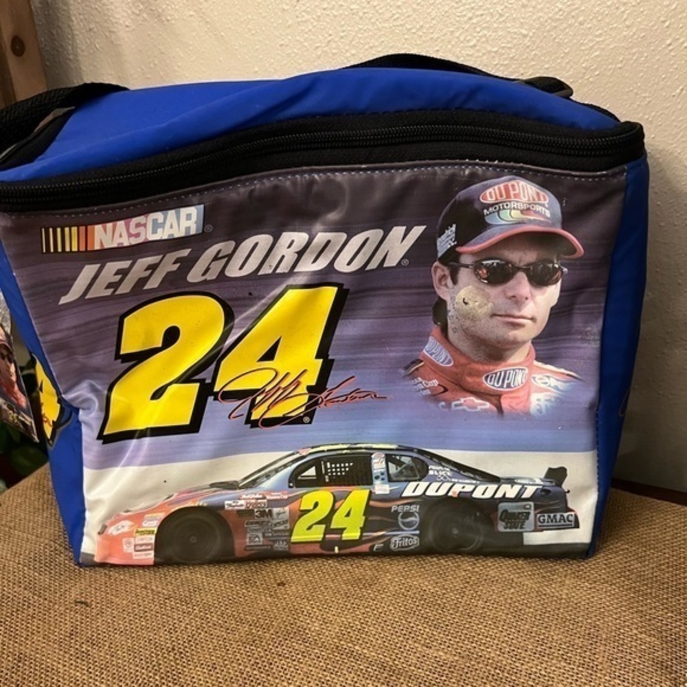 Jeff Gordon vinyl lunch box. NWT. NASCAR